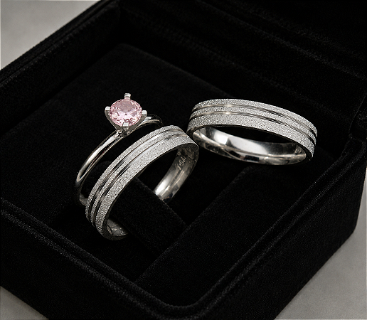 Aliança com Pedra Rosa Claro 3mm com Solitário Cravejado em Prata 950
