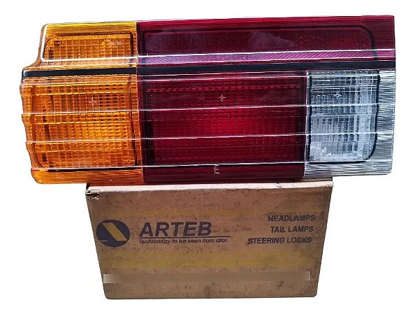 Lanterna Traseira Vw Voyage Friso Preto Arteb Original Nova Esquerdo Tricolor
