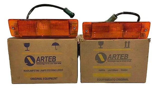 Par Lanterna Pisca Seta Arteb Original Santana Gls 87 90 Amb Esquerdo Âmbar