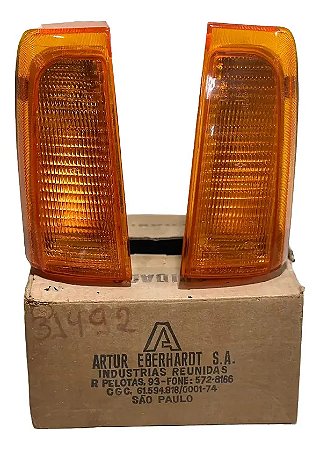 Par Pisca Seta Monza 88 / 90 Original Arteb Hella Logo Gm Âmbar
