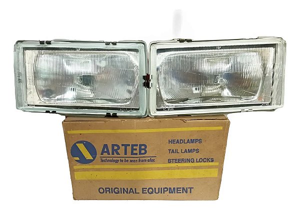 Par Farol Vw Gol Gts Parati Voyage 87/90 26cm Arteb Original Direito