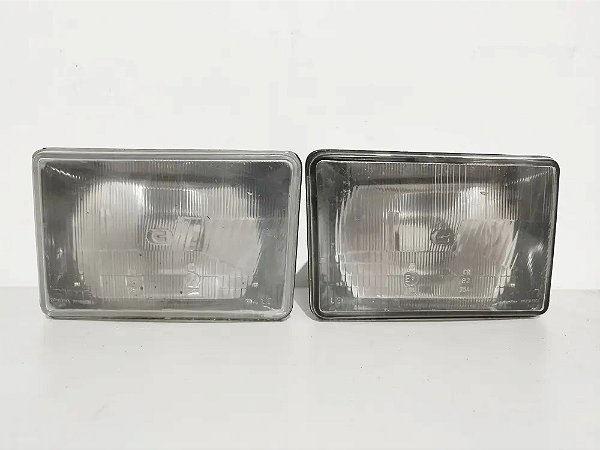 Par Farol Fiat 147 Europa Assimétrico Cibié Original Novo  Esquerdo