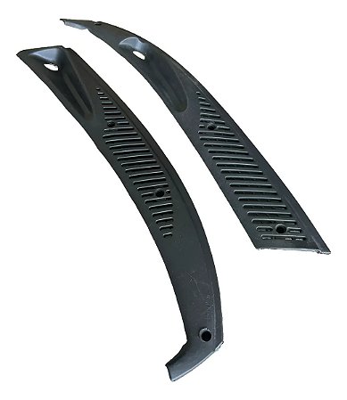 Par Grade Churrasqueira Gol G2 95/99 Original Vw 377819041 Preto