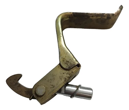 Fecho Superior Do Capô Vw Fusca 1300 1500  71 / 96 Original