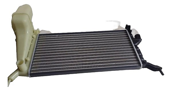 Radiador De Agua Celta 1.0 / 1.4 C/ar Ir48228 / Rmm521001m