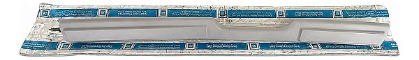 Soleira Porta Dianteira Le S10 Blazer 95/99 Original Gm Cinza