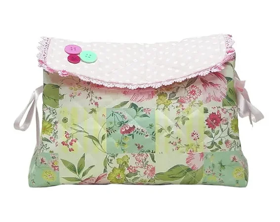 Necessaire Feminina Floral com Lacinho e Renda Guipir