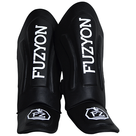 Caneleira Muay Thai Fuzyon Black