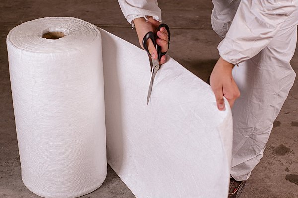 Rolo Manta Absorvente de Derivados do Petróleo - Linha Branca - (50cm x 40m x 4mm)