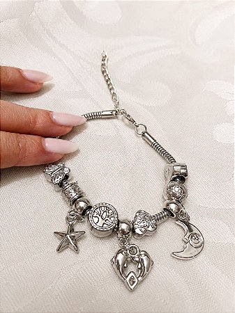 Pulseira com Berloques Folheada a Prata