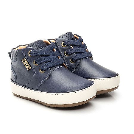 bota com cadarço infantil