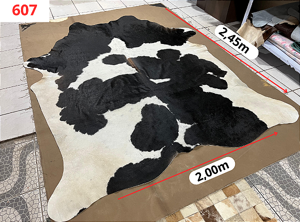 Tapete de couro Bovino Preto e Branco G Premium