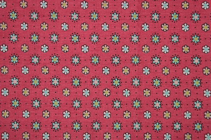 Tecido para Patchwork JS Floral Pequeno Pink (0,50m x 1,50m)