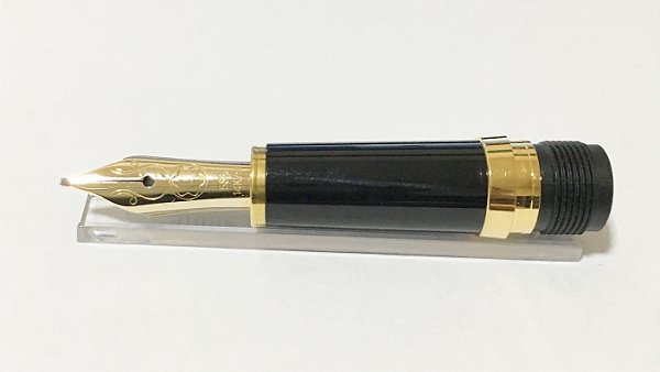 PENA NOBLESSE OBLIGE O M ( OBLÍQUA MEDIA ) 14K COMPLETA PARA CANETA TINTEIRO MONTBLANC
