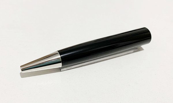 CORPO PARA 164 CLASSIQUE MEISTERSTÜCK ESFEROGRÁFICA TRADICIONAL PRETA E PLATINUM MONTBLANC