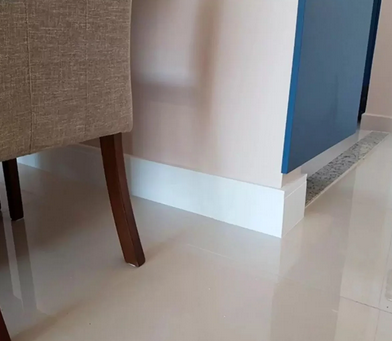 Rodapé Poliestireno Branco Slim 10cm / Br 2,40m