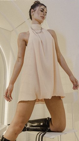 VESTIDO NUDE ROSADO PLISSADO