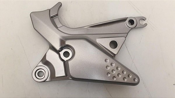 APOIO PEDALEIRA DIANT ESQ PRATA - 35063-0709-458