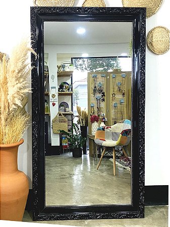 Espelho Grande com Moldura Preto (1,03 x 1,83 LxA)
