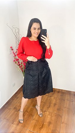 SAIA MIDI PRETA