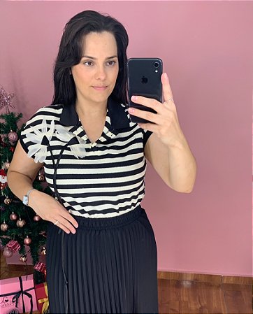 BLUSA LISTRADA FLOR - PRETO
