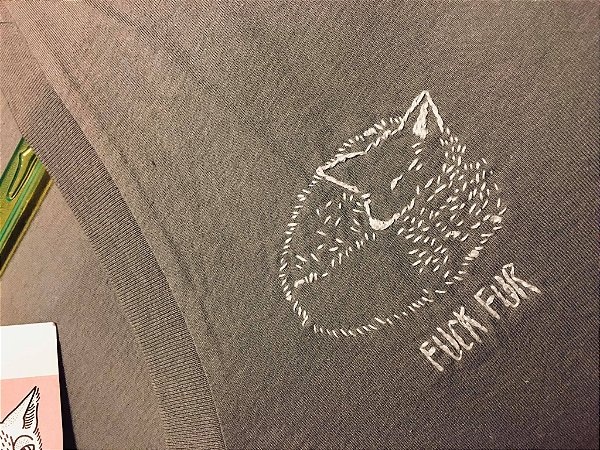 camiseta edição limitada - fuck fur