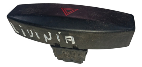 Botão Pisca Alerta Nissan Nissan Livina Sl 1.8 16v Aut