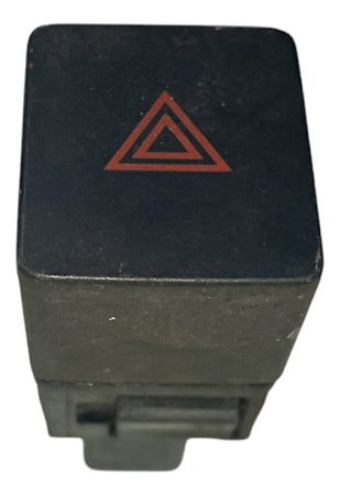 Botão Pisca Alerta Nissan March 2015/2020 Original Usado