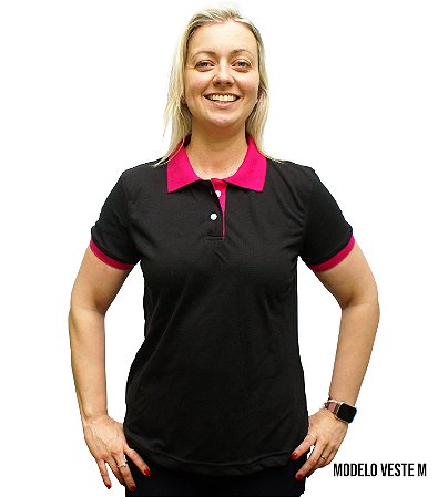 Camisa Polo feminina Preta com Gola e Punho da Manga Rosa Pink