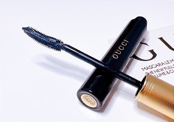 Gucci Le Magnétisme Volumizing Mascara rímel mascara de cílios