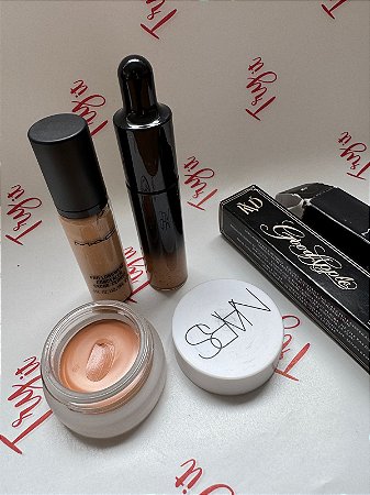 NOVO DANIFICADO kit 3 corretivos (eye brightener IMPOSSIBLE DREAM meio amassado + prolongwear nc15 + good apple MEDIUM 129, ambos 10% vazado)