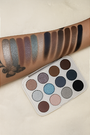 Paleta De Sombras X12 Mac Snowbodys Business