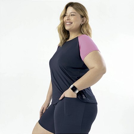 BERMUDA COM BOLSO NA LATERAL