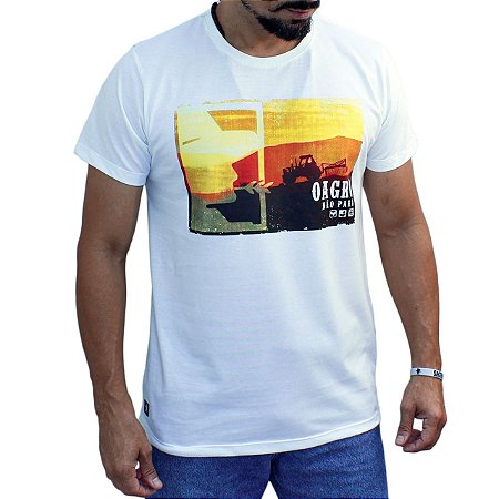 Camiseta Sacudido's - O AGRO NÃO PARA - Marfim