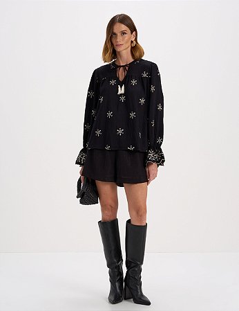 Bata bordado floral preto