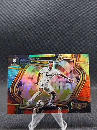 Panini Select Field Level Tie-Dye Prizm 2022-23 RODRYGO #/35