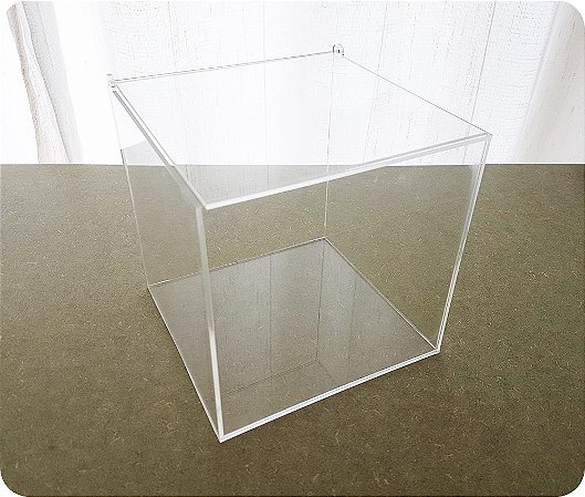 Cubo porta cápsulas em acrílico cristal 17x17x12cm