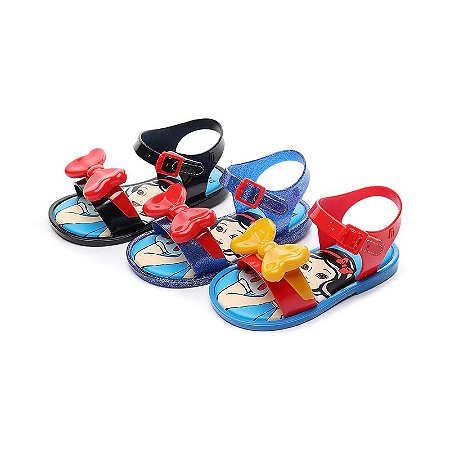 sandalia branca de neve