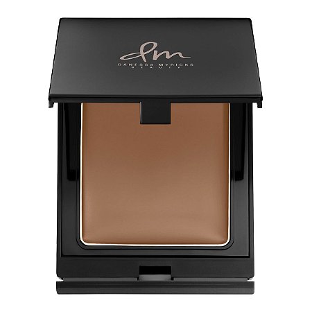 Danessa Myricks Beauty  Balm Contour
