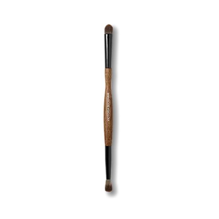 Victoria Beckham 21. Buff & Smudge Brush