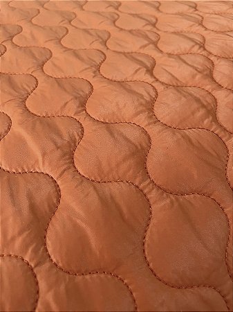 TECIDO MATELASSADO NYLON PUFFER TERRA COTA QUILTING DUNAS - 1,00 X 1,40 MT