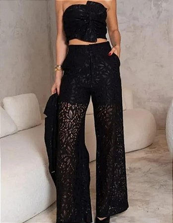 Conjunto em Renda Preto