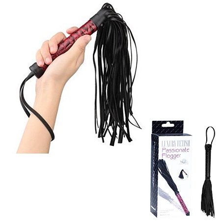 APHRODISIA LUXURY FETISH PASSIONATE FLOGGER - Chicote com Franjas em Camurça e Detalhes em Alto Relevo