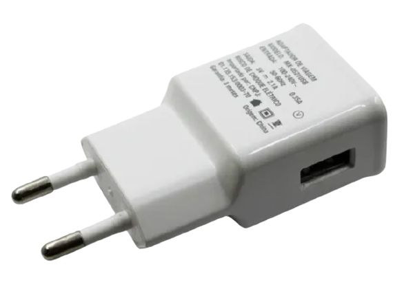 ADAPTADOR DE VIAGEM USB 5V/2.1A. BRANCO