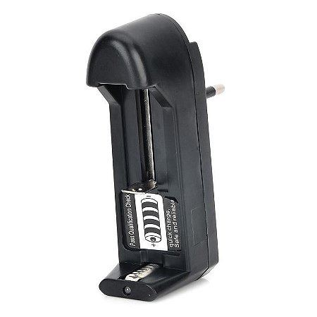 CARREGADOR DE PILHAS BIVOLT + 1 SAIDA USB MOD. BL-011 CW-0001 OEM