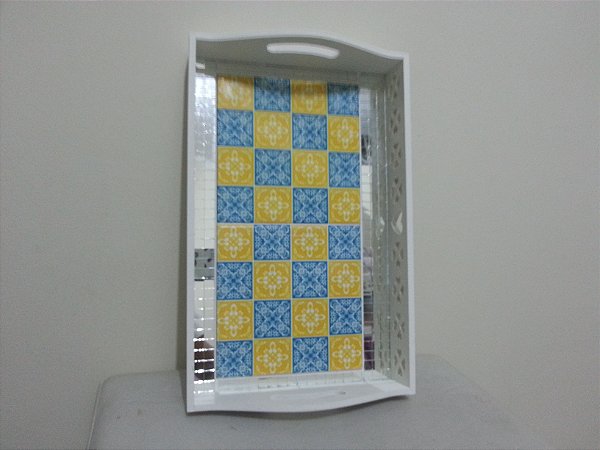 Bandeja Celsa (com azulejo)