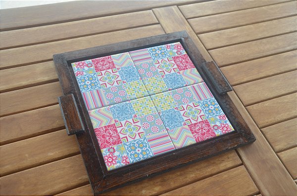 Bandeja Quadrada (com 4 azulejos)