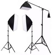 Kit Agata Novo SL com 3 Softbox + 2 Tripé + 1 Girafa (sem lâmpada)