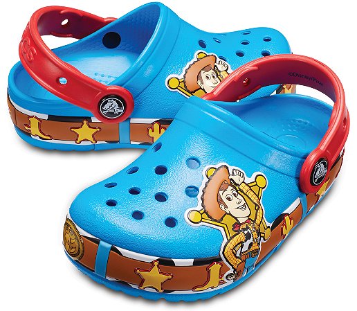 Crocs Woody - Toy Story - Luzinhas 