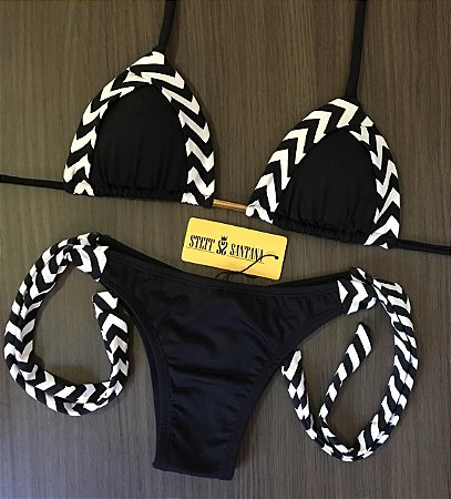Biquíni Cortininha Dobrado Preto Com Detalhes Chevron